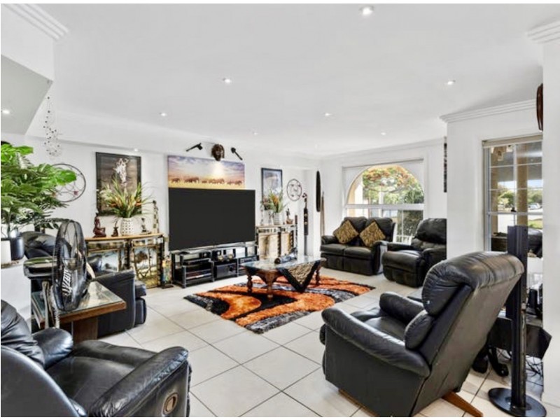 13 Thompson Street, Victoria Point QLD 4165