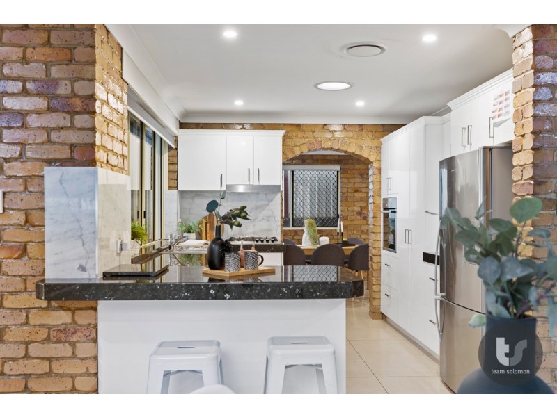 2 Bergan Place, Cleveland QLD 4163