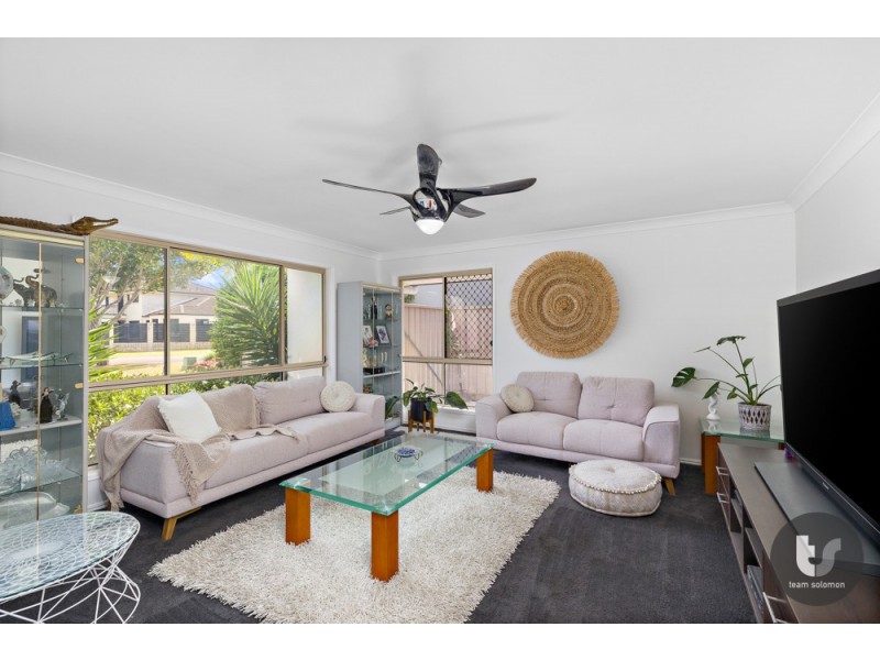 7 Karinya Court, Redland Bay QLD 4165