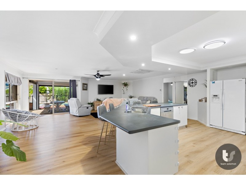 7 Karinya Court, Redland Bay QLD 4165