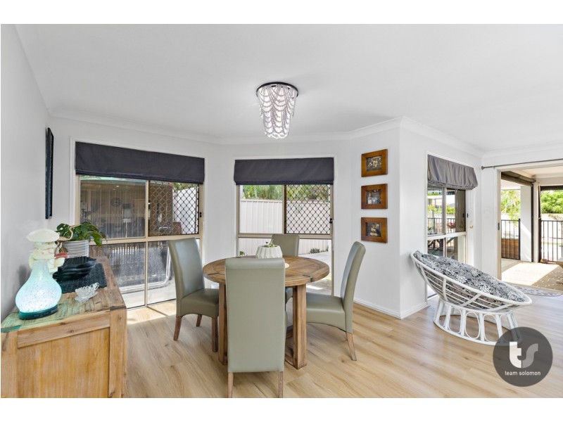 7 Karinya Court, Redland Bay QLD 4165