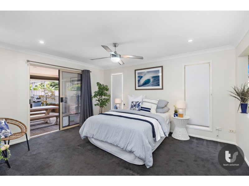 7 Karinya Court, Redland Bay QLD 4165