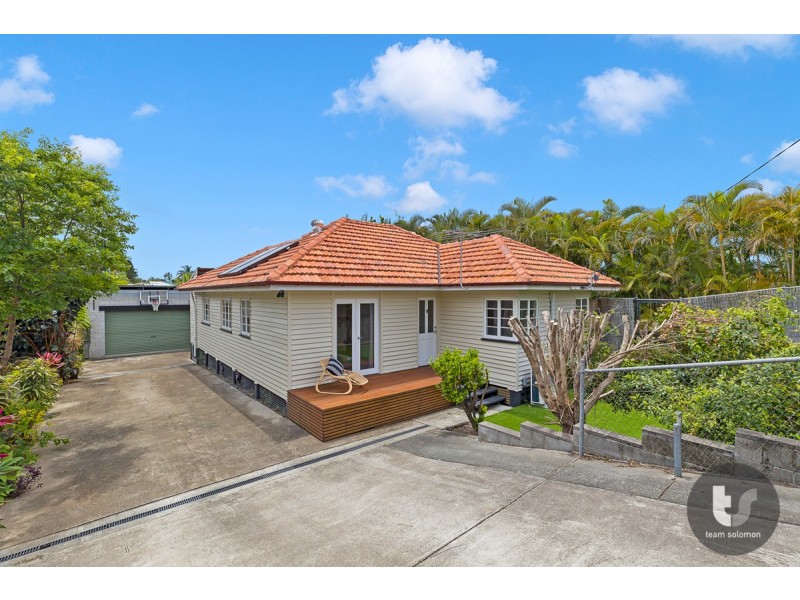323 Preston Road, Wynnum West QLD 4178