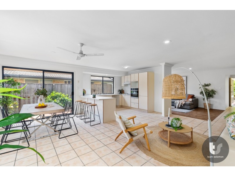 8 Michael Place, Tingalpa QLD 4173