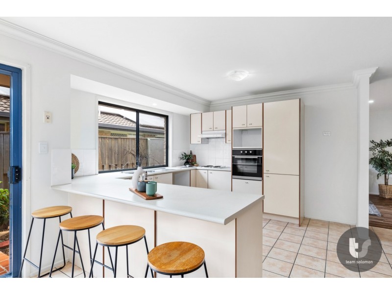 8 Michael Place, Tingalpa QLD 4173