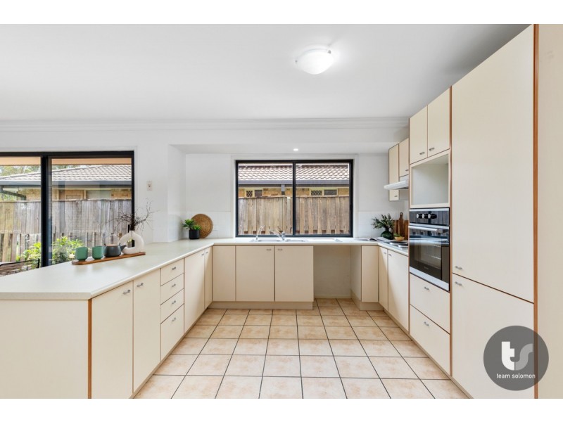 8 Michael Place, Tingalpa QLD 4173