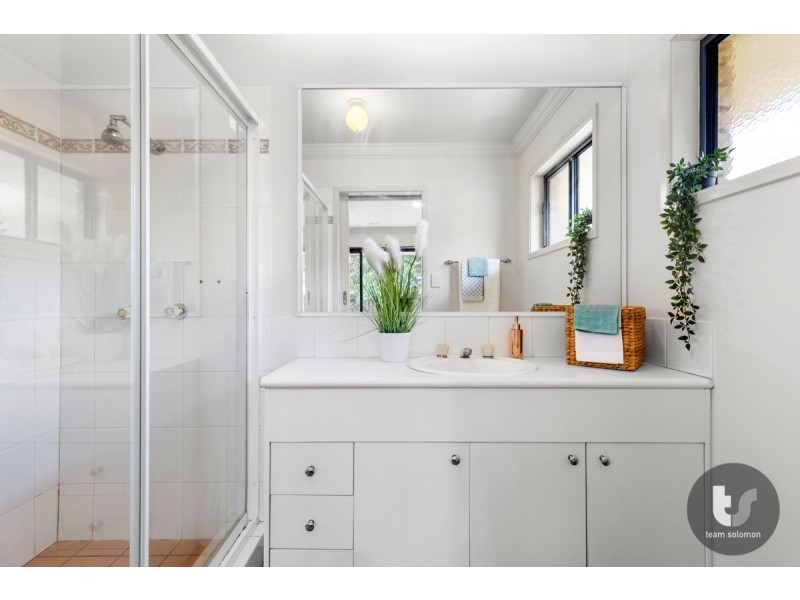 8 Michael Place, Tingalpa QLD 4173