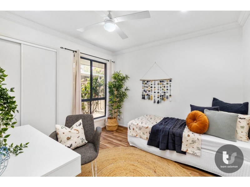 8 Michael Place, Tingalpa QLD 4173