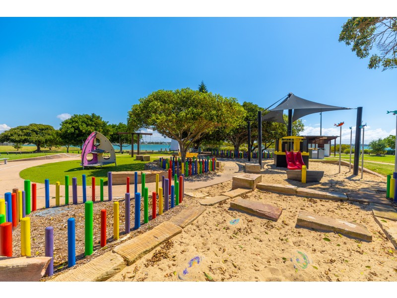 4/2 Paxton Street, Cleveland QLD 4163