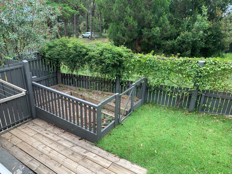 2 Moonah Street, Coochiemudlo Island QLD 4184