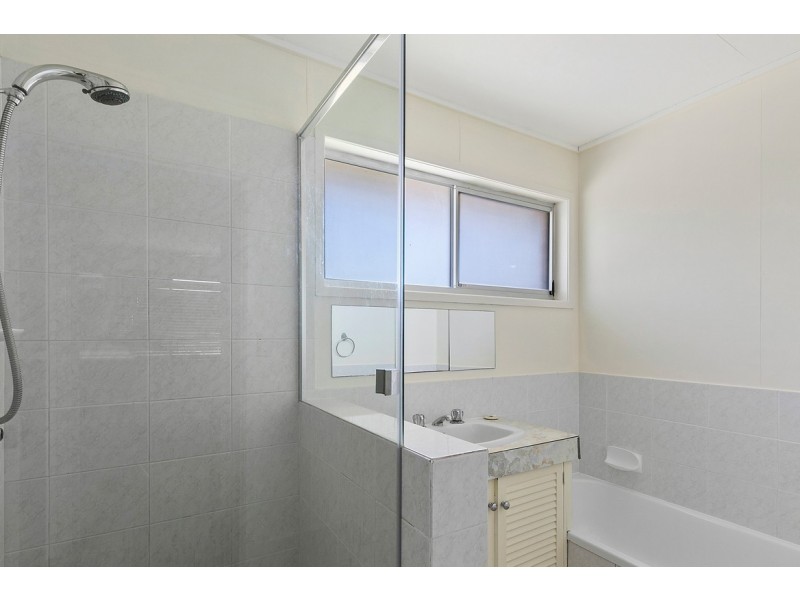 45 Hampshire Crescent, Alexandra Hills QLD 4161