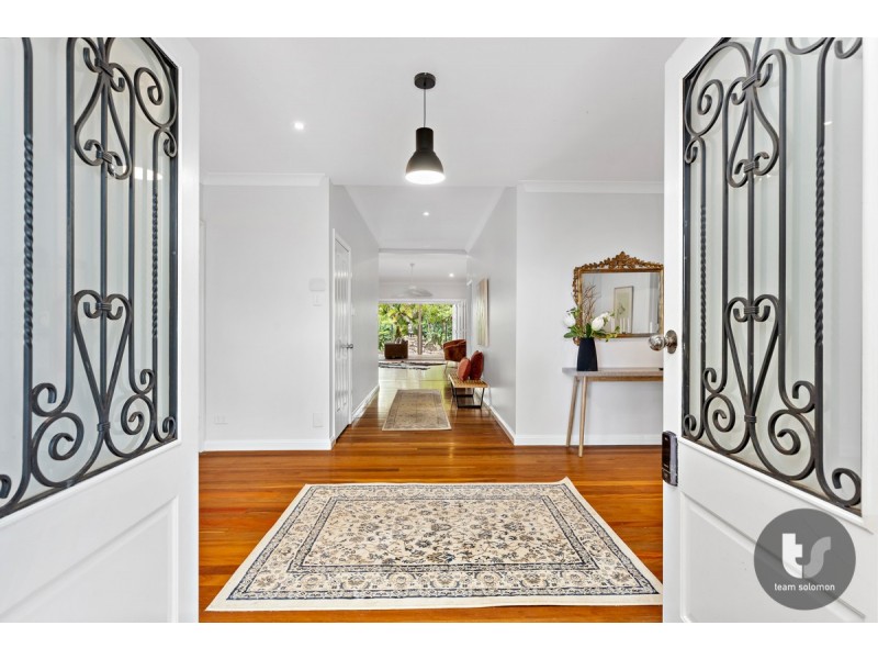 145 Wellington Street, Ormiston QLD 4160