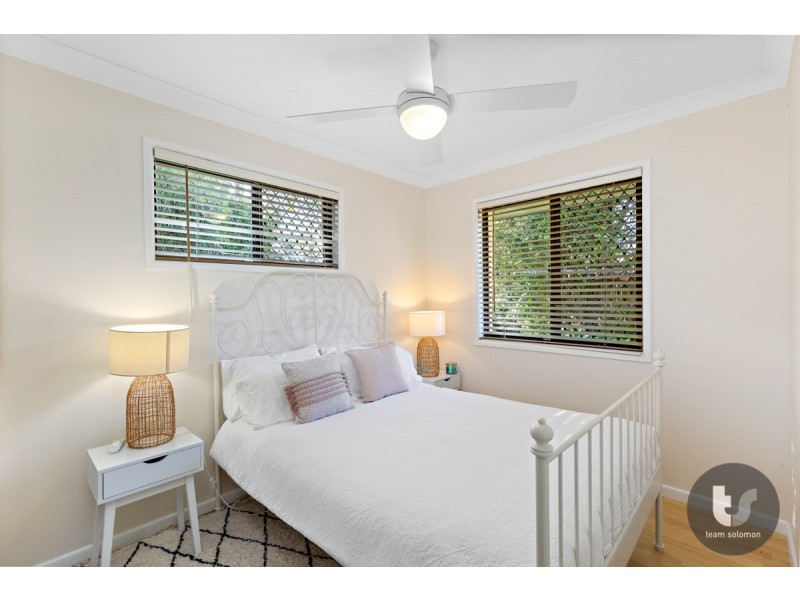 80-82 Collingwood Road, Birkdale QLD 4159