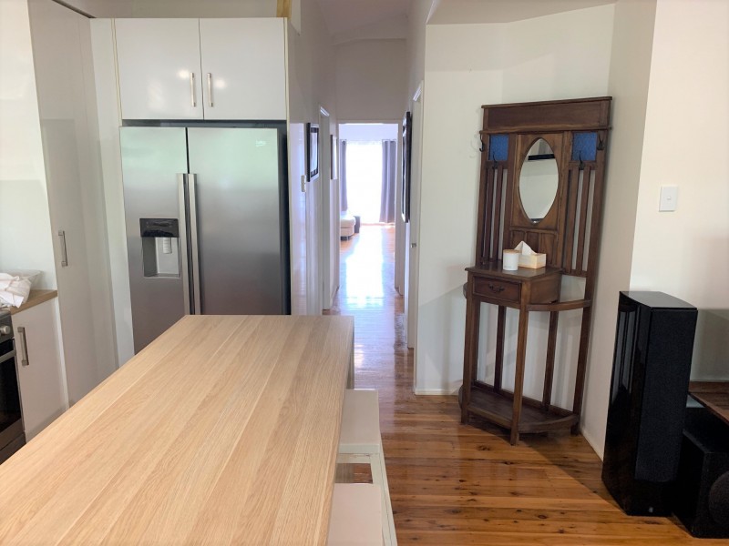 394 Victoria Parade, Coochiemudlo Island QLD 4184