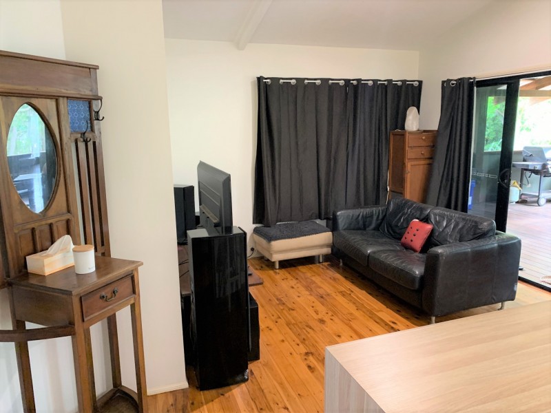 394 Victoria Parade, Coochiemudlo Island QLD 4184