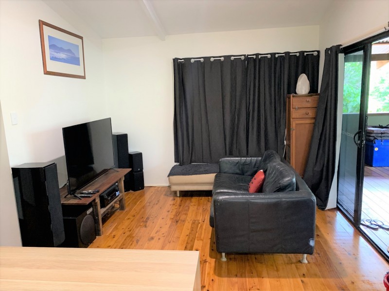 394 Victoria Parade, Coochiemudlo Island QLD 4184