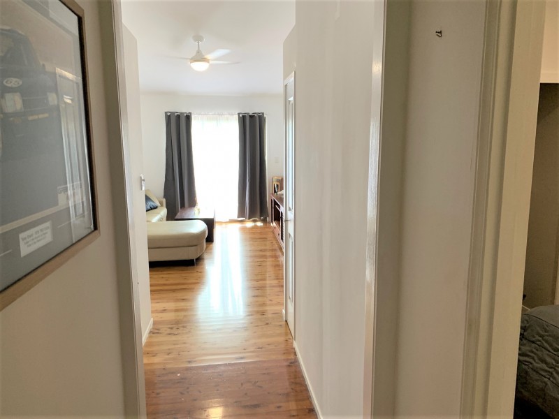 394 Victoria Parade, Coochiemudlo Island QLD 4184