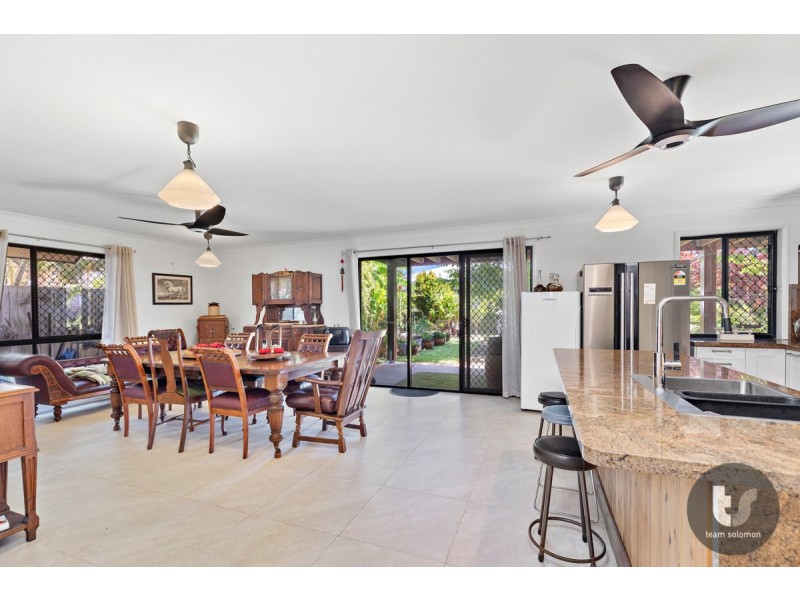 7 St Clair Court, Redland Bay QLD 4165