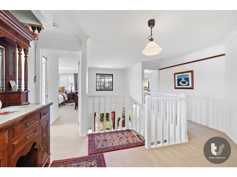 7 St Clair Court, Redland Bay QLD 4165