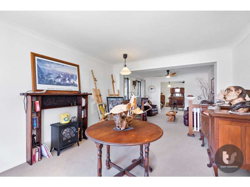 7 St Clair Court, Redland Bay QLD 4165