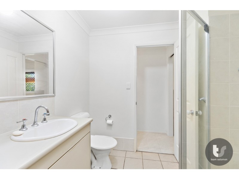 7 St Clair Court, Redland Bay QLD 4165