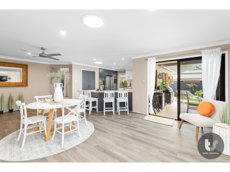 17 Wisteria Street, Ormiston QLD 4160