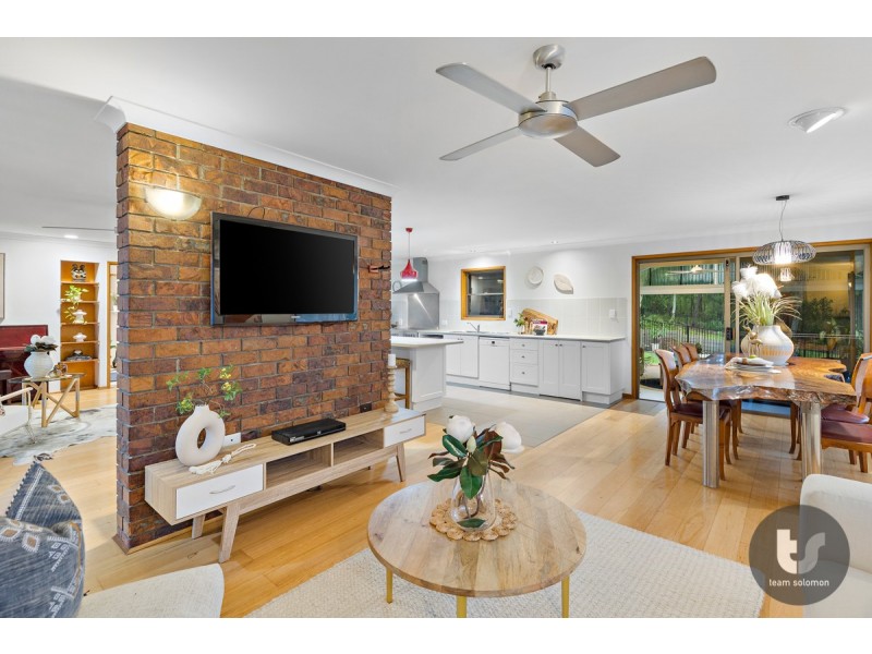 34 Rosella Street, Wellington Point QLD 4160