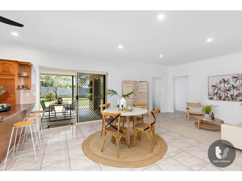 37 Crossley Drive, Wellington Point QLD 4160