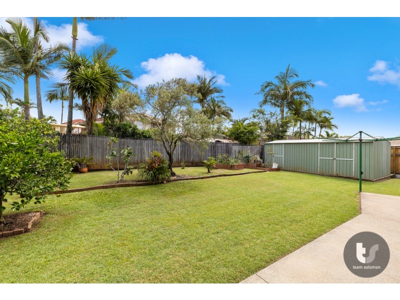 37 Crossley Drive, Wellington Point QLD 4160