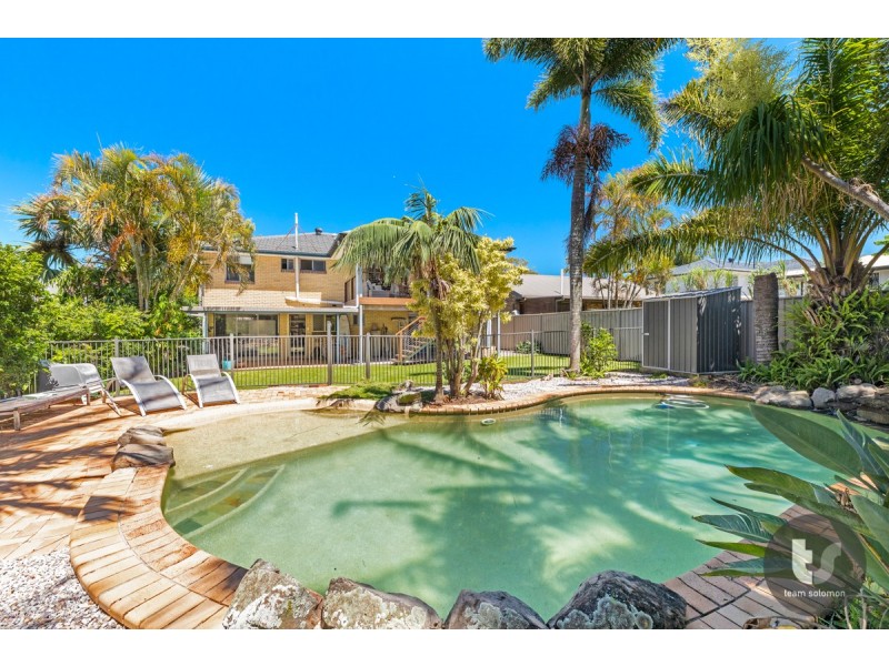 22 Rossinton Street, Birkdale QLD 4159