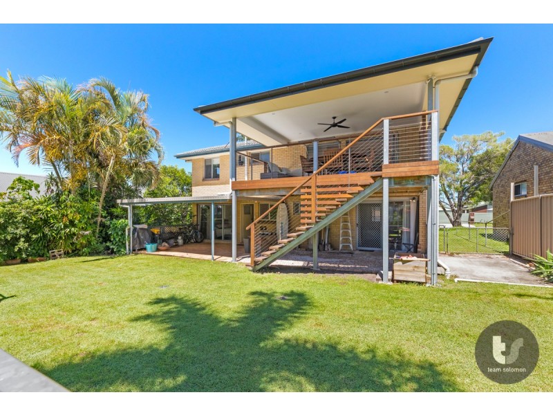 22 Rossinton Street, Birkdale QLD 4159