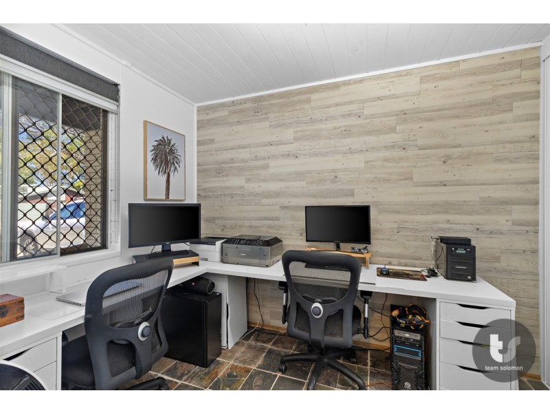 22 Rossinton Street, Birkdale QLD 4159