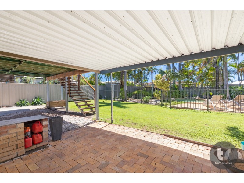 22 Rossinton Street, Birkdale QLD 4159