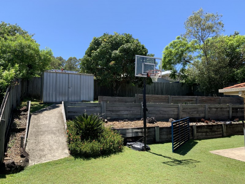 27 Stoten Street, Eagleby QLD 4207