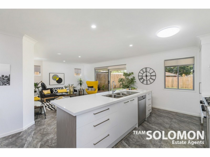 25 Sandpiper Street, Wellington Point QLD 4160