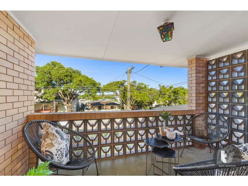 14 Glenjustins Street, Wynnum West QLD 4178