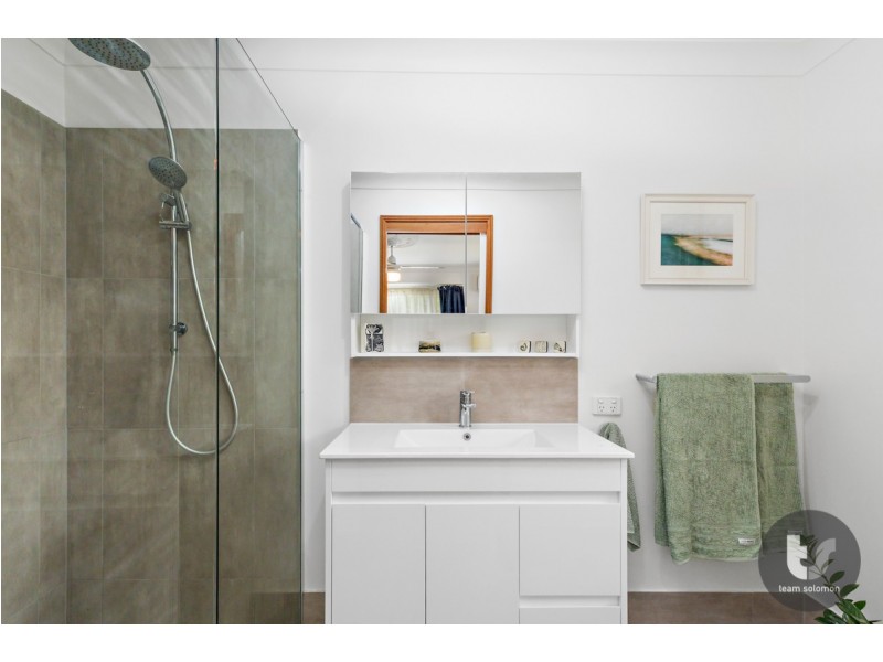 40 Byng Road, Birkdale QLD 4159