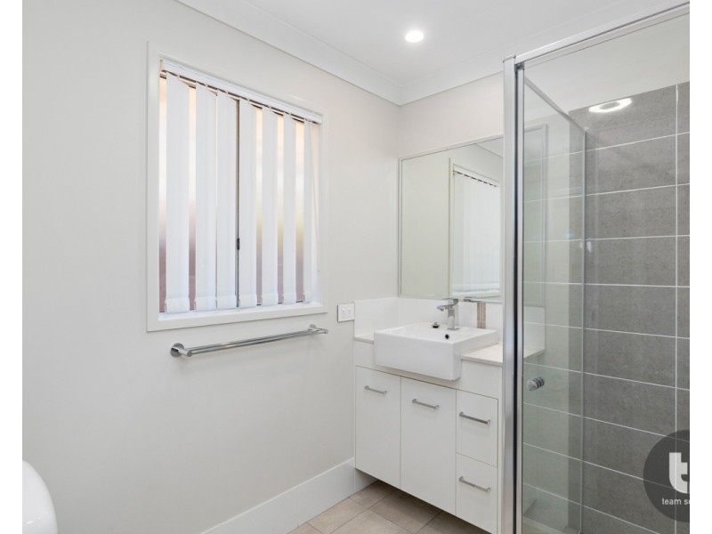 2/283 Main Road, Wellington Point QLD 4160