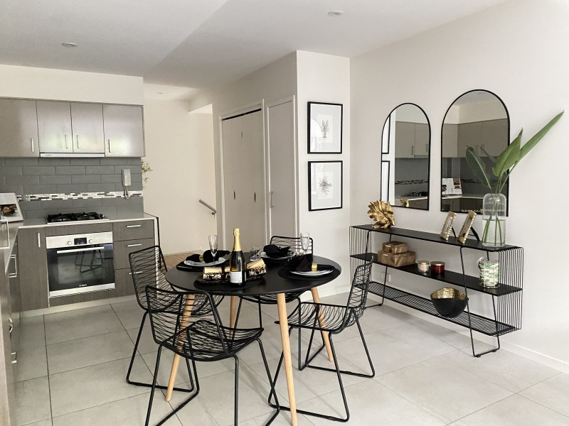 2/11 Wambool Street, Bulimba QLD 4171