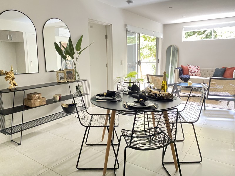 2/11 Wambool Street, Bulimba QLD 4171