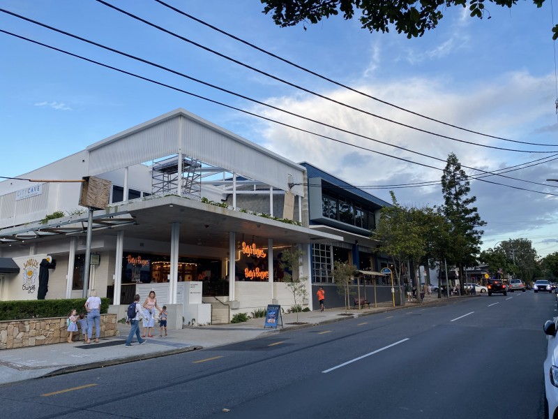 2/11 Wambool Street, Bulimba QLD 4171