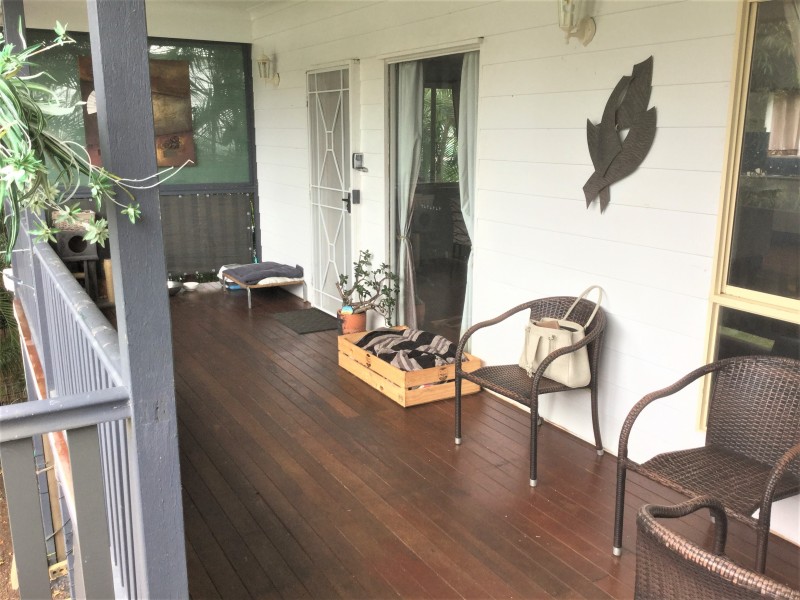 18 Carefree Street, Coochiemudlo Island QLD 4184