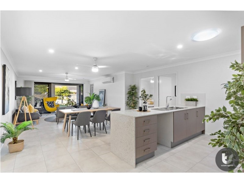 297 Colburn Avenue, Victoria Point QLD 4165