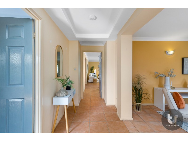 1 Lincoln Close, Alexandra Hills QLD 4161