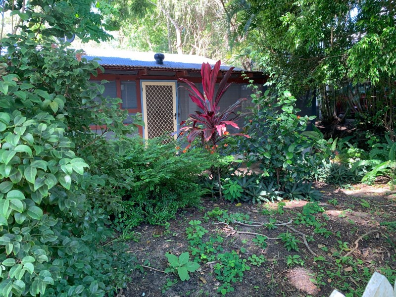 13 Marana Street, Coochiemudlo Island QLD 4184