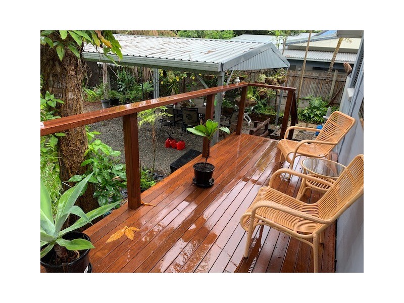 9 Pullen Street, Coochiemudlo Island QLD 4184