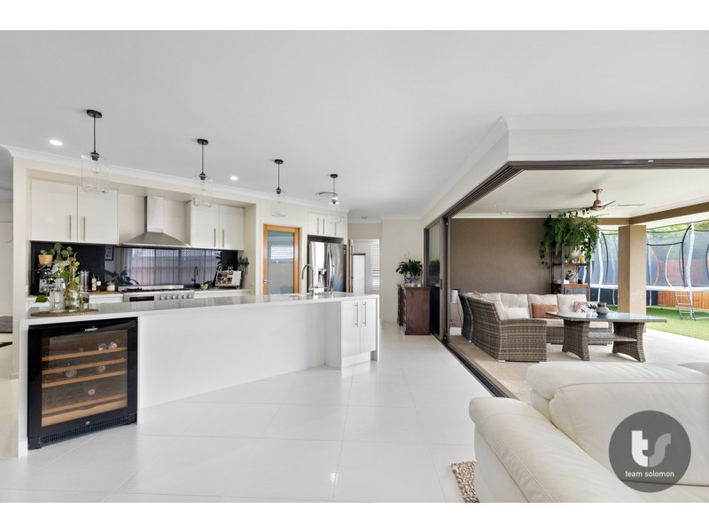 8 Kidman Circuit, Thornlands QLD 4164