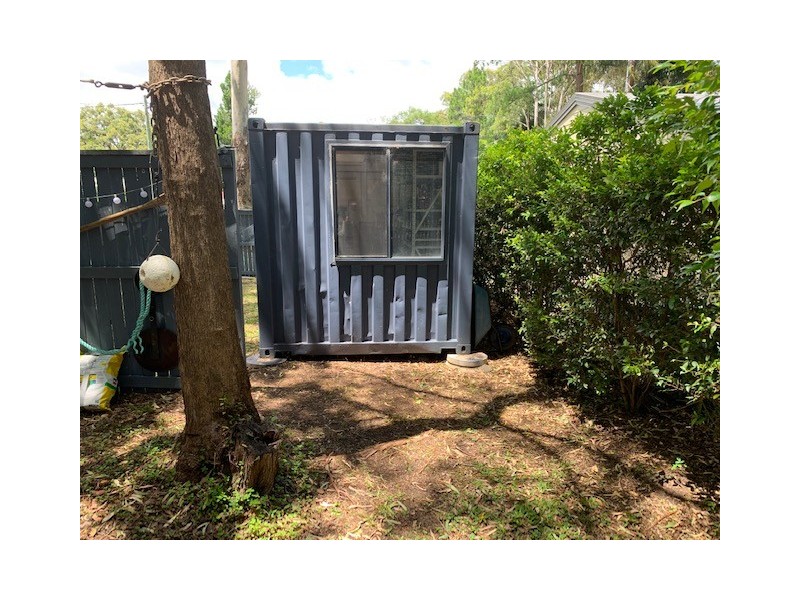 8 Merindah Street, Coochiemudlo Island QLD 4184