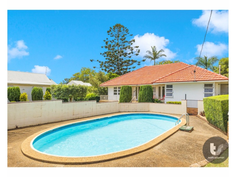 17 North Street, Cleveland QLD 4163