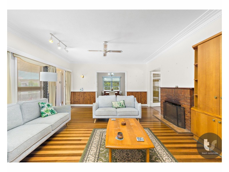 17 North Street, Cleveland QLD 4163